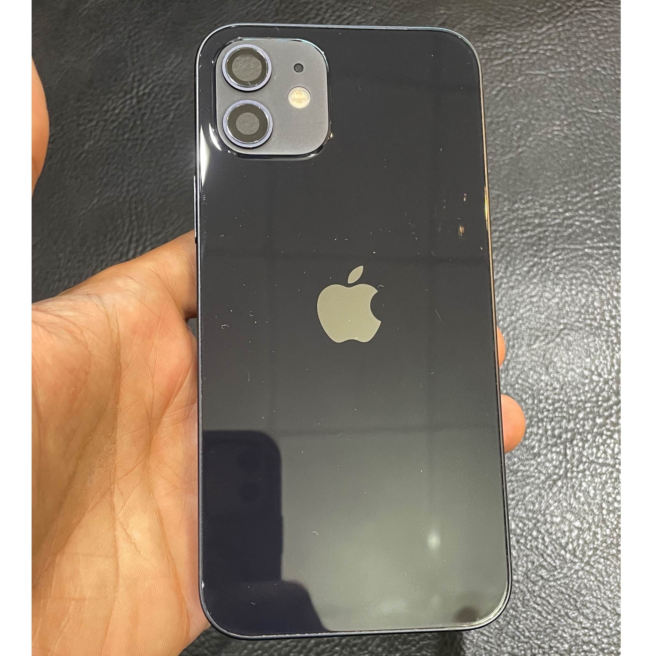 شاسی ایفون 12 نرمال