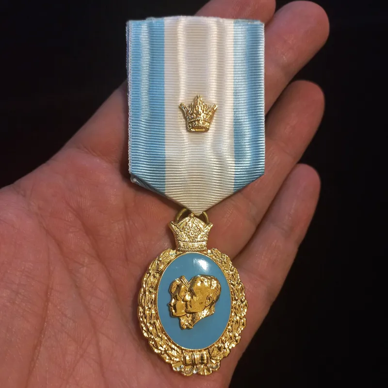 مدال بیست و پنجمین سال کد 2