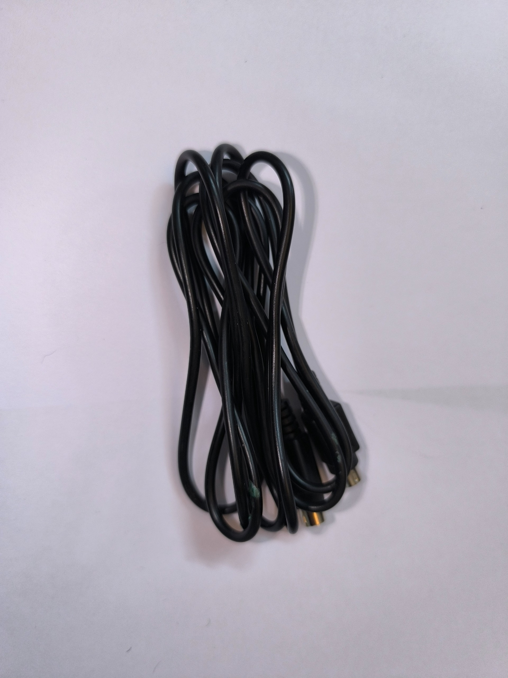 کابل دو سر ps2 فکر کنم سه متری