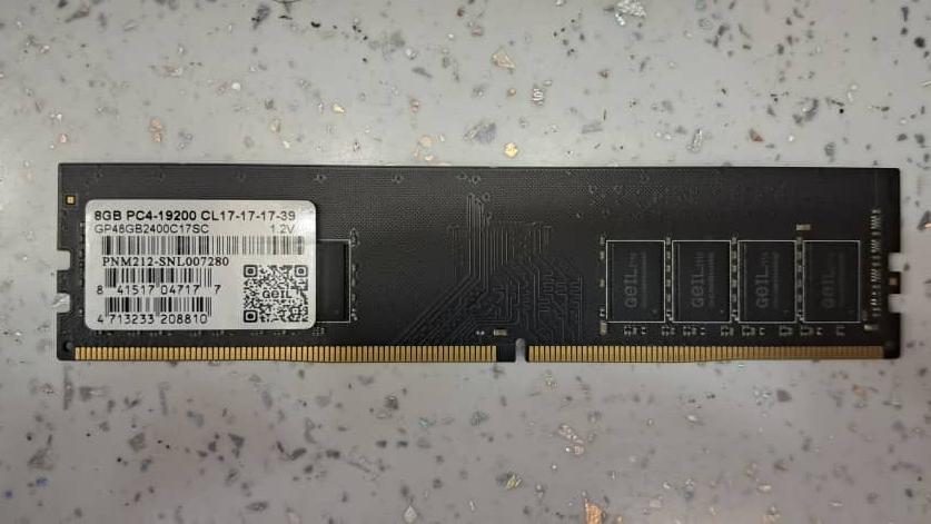 رم جیل 8 گیگ DDR4-2400