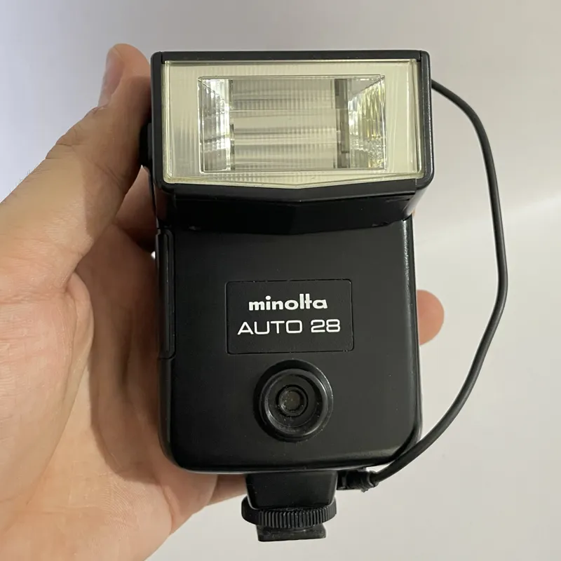 فلش عکاسی MINOLTA AUTO 28