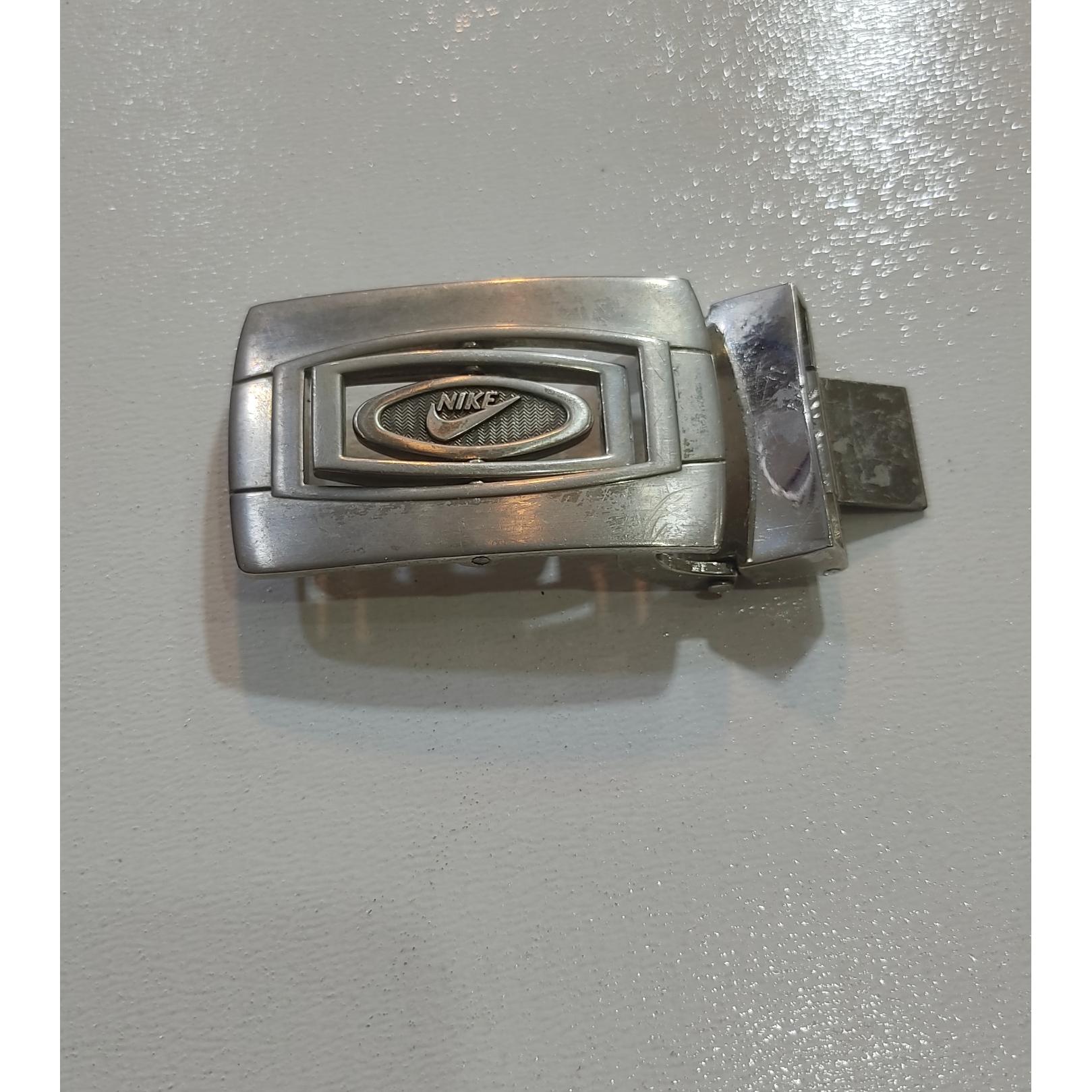 سگک کمربند قدیمی نایک