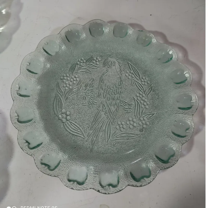 پیشدستی بلور قدیمی طرحدار