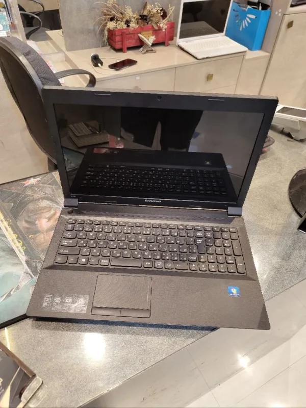 لپ تاپ لنوو i7 هشت هسته