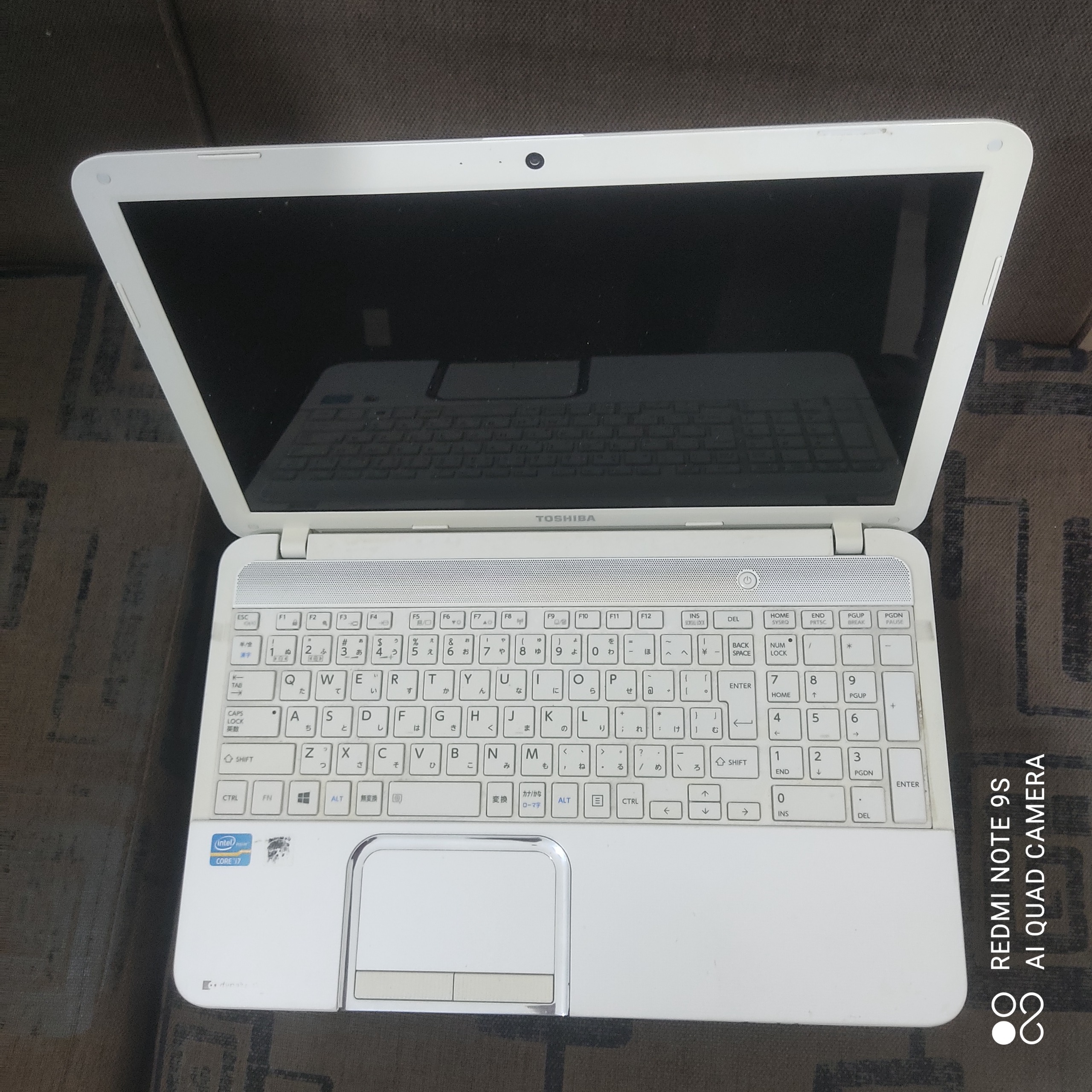 توشیبا i7 هشت هسته و ssd