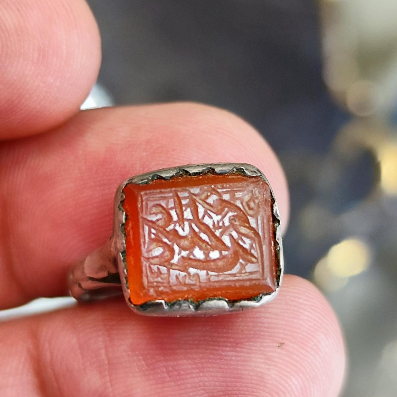 انگشتر خطی قدیمی