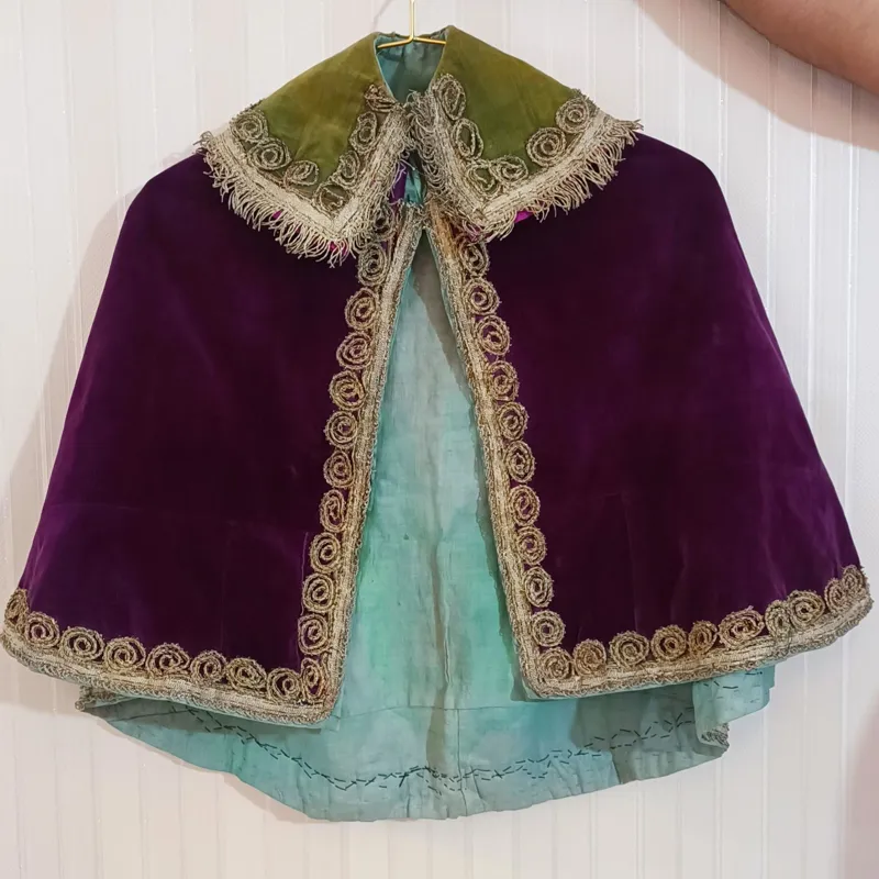 شنل نقره دوزی شده قاجاری