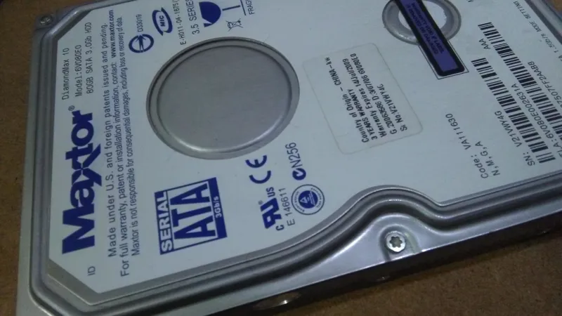 هارد 80 گیگ ساتا Maxtor 80 GB سلامت 100
