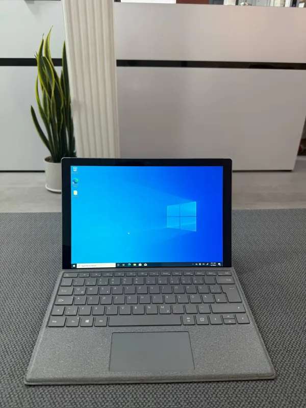 SURFACE PRO 5 LET