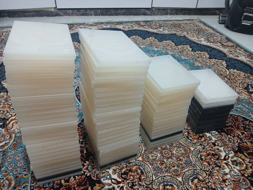 مزایده قاب دی وی دی 105 عدد