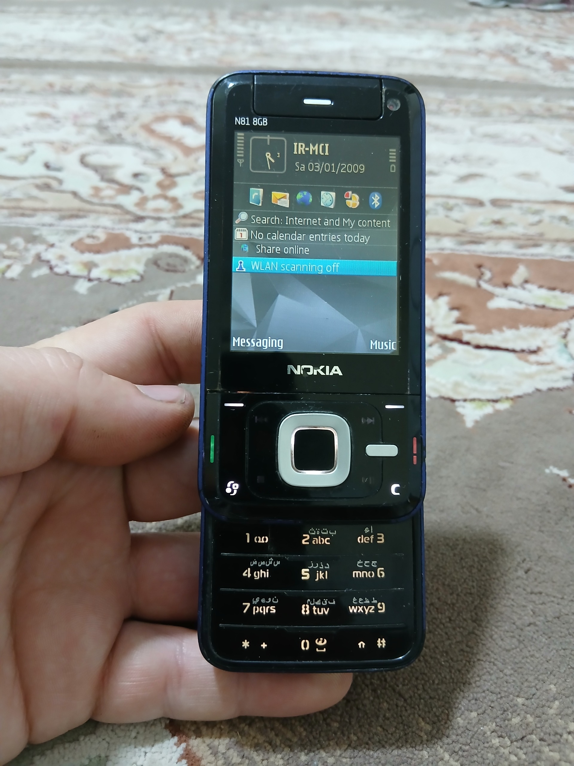 گوشی نوکیا N81.توضیحات