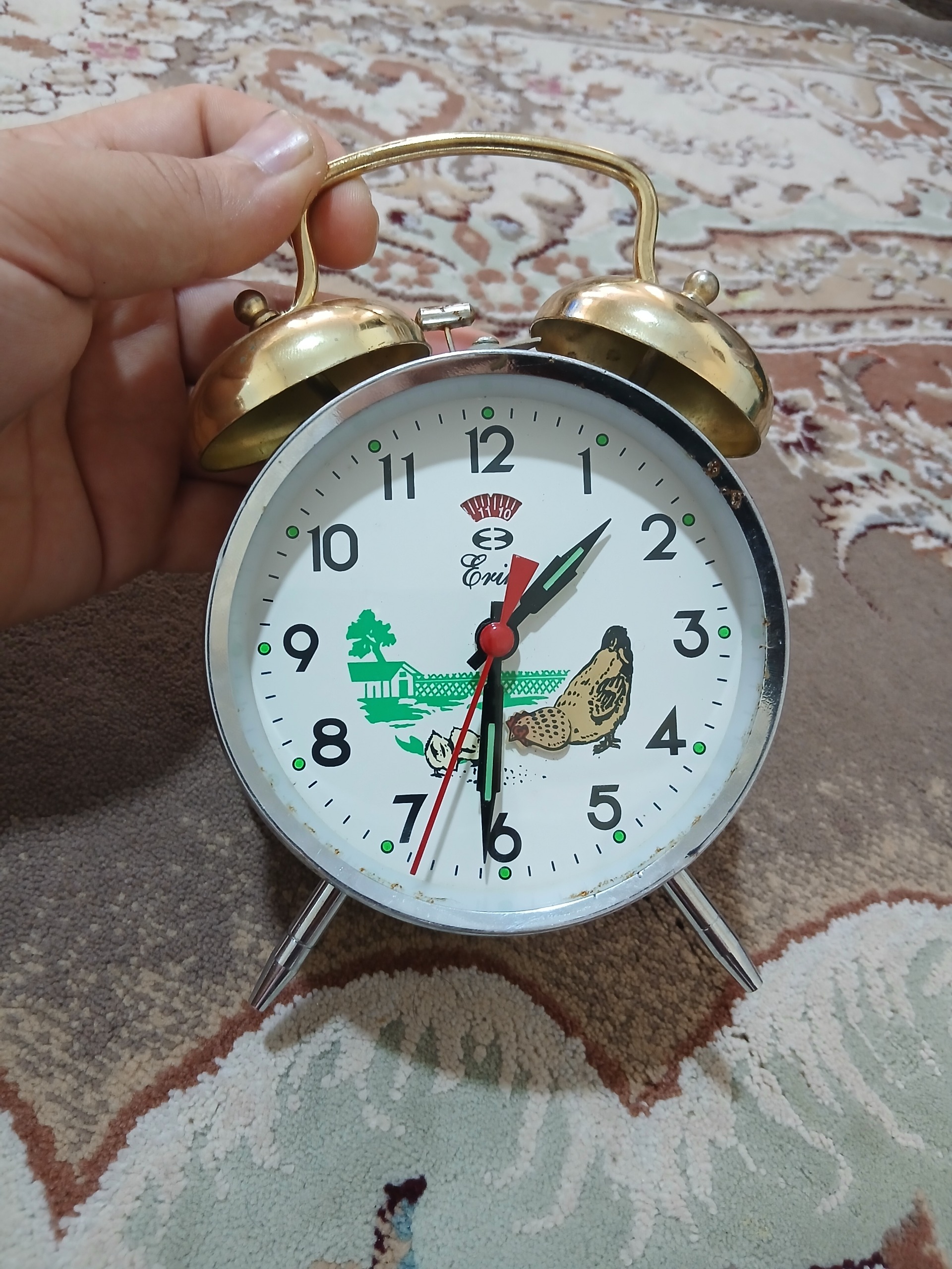ساعت رومیزی کوکی مرغی خراب
