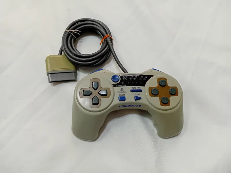 دسته خاص و بسیار کمیاب  پلی استیشن یک