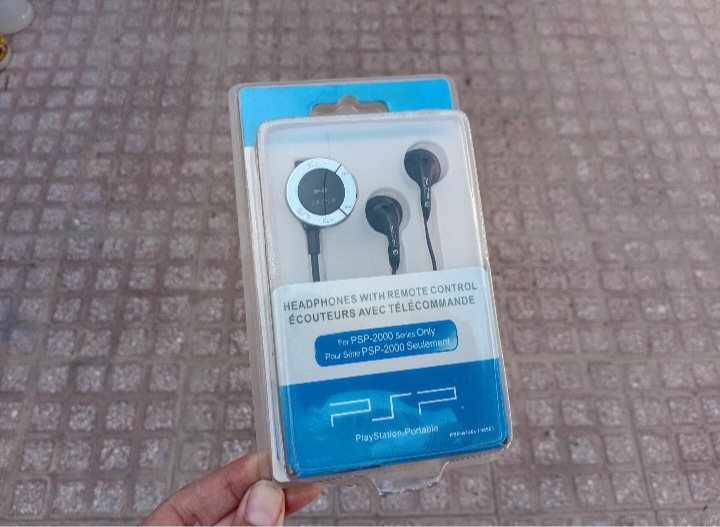 ریموت هدفون کلکسیونی سونی PSP اسلیم