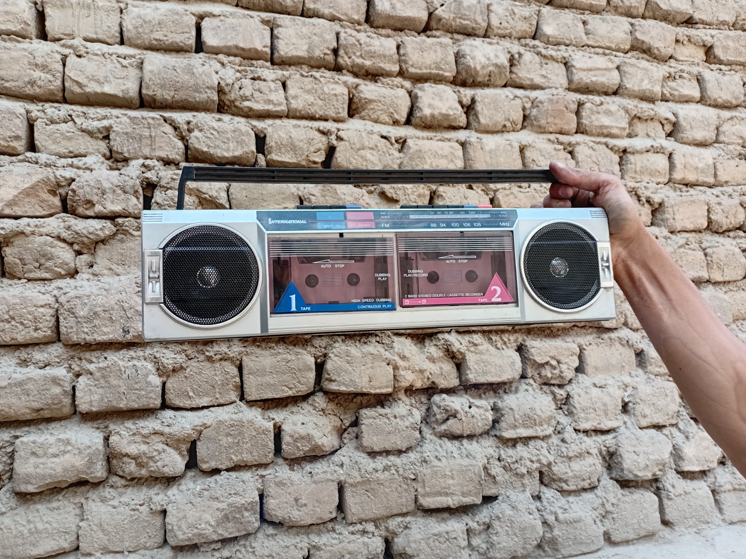 ضبط کاست انتیک کلکسیونی AK21 توضیح دارد