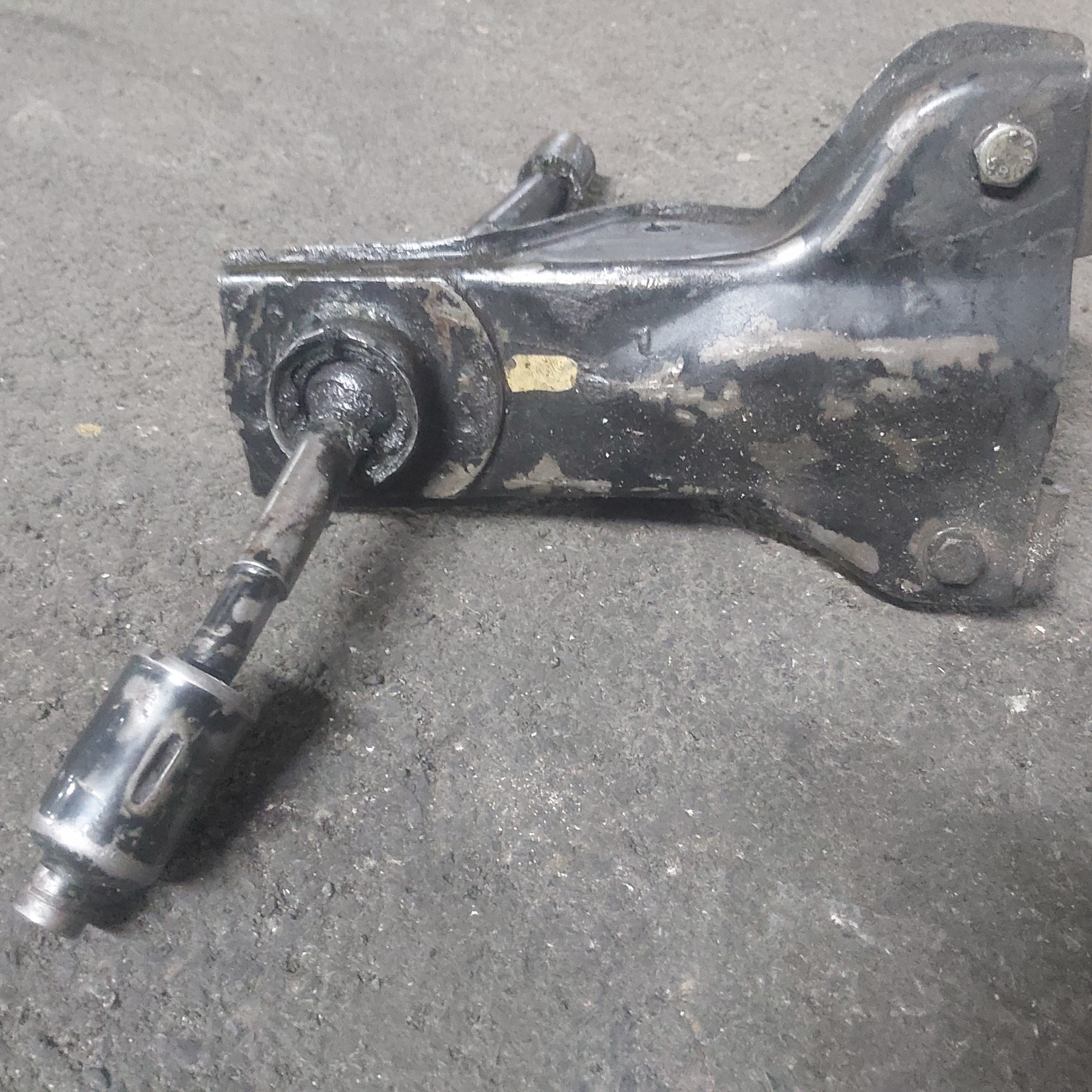 لیور دنده گتراگ مخصوص پیکان