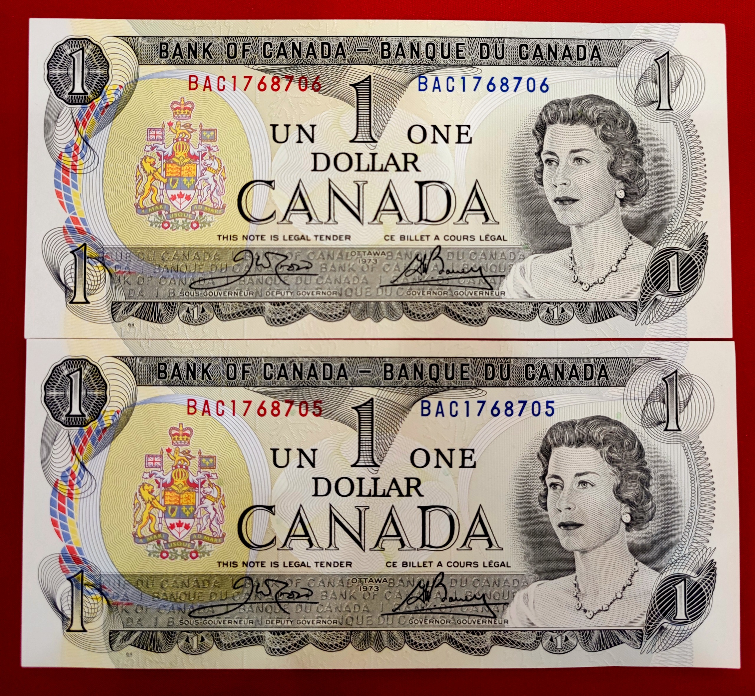 جفت 1 دلار کانادا با تصویر ملکه