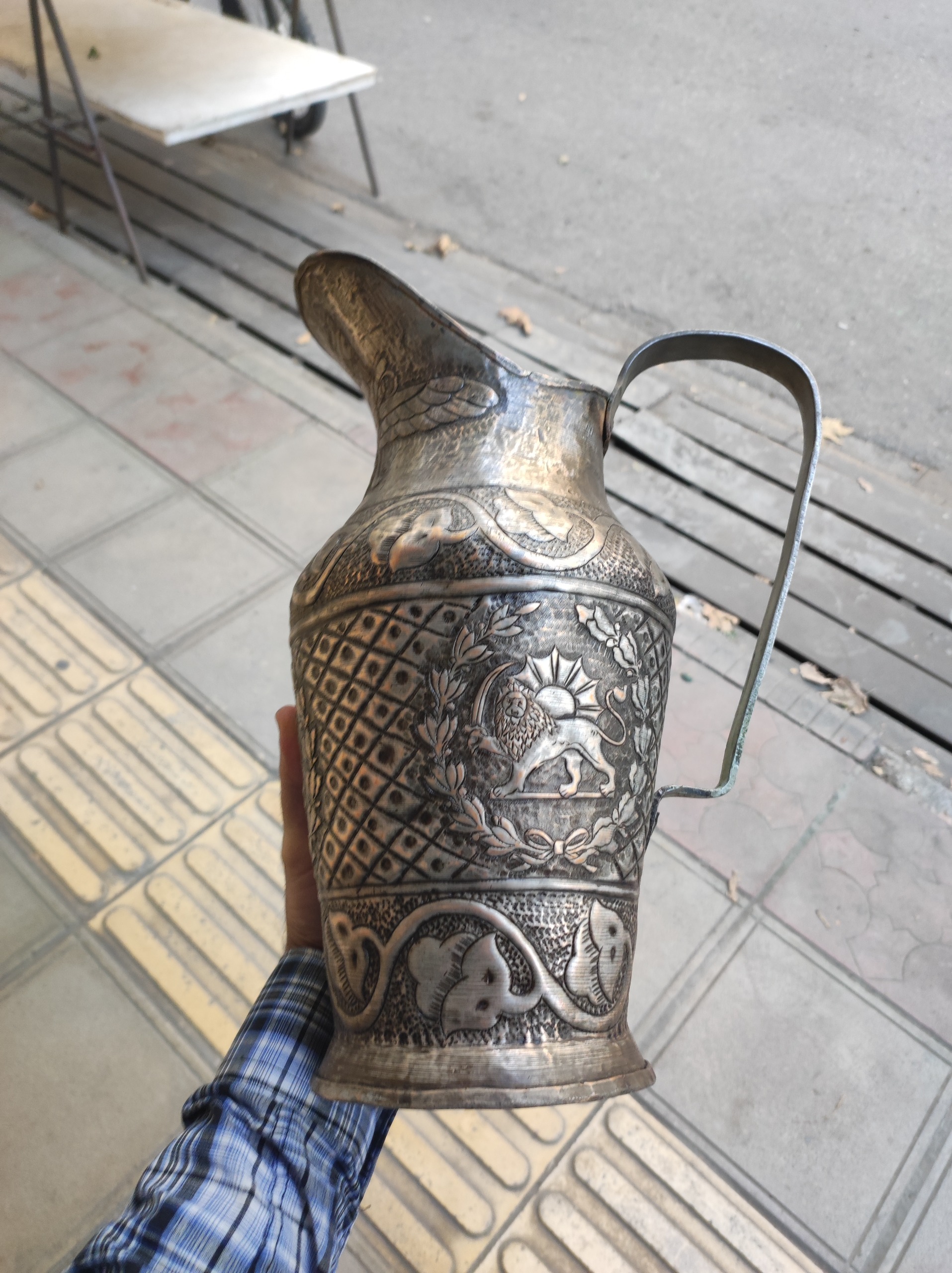 پارچ کهنه . قلم اصیل ایرانی