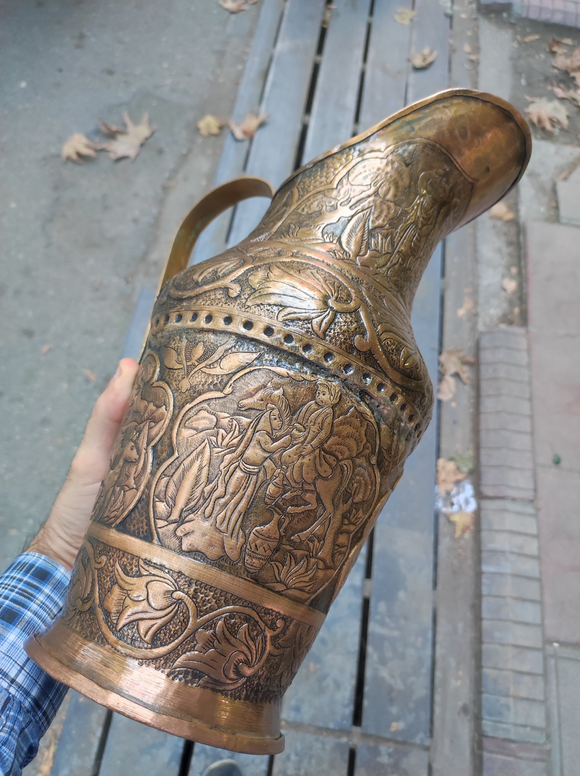 پارچ کهنه . قلم بینظیر چهره