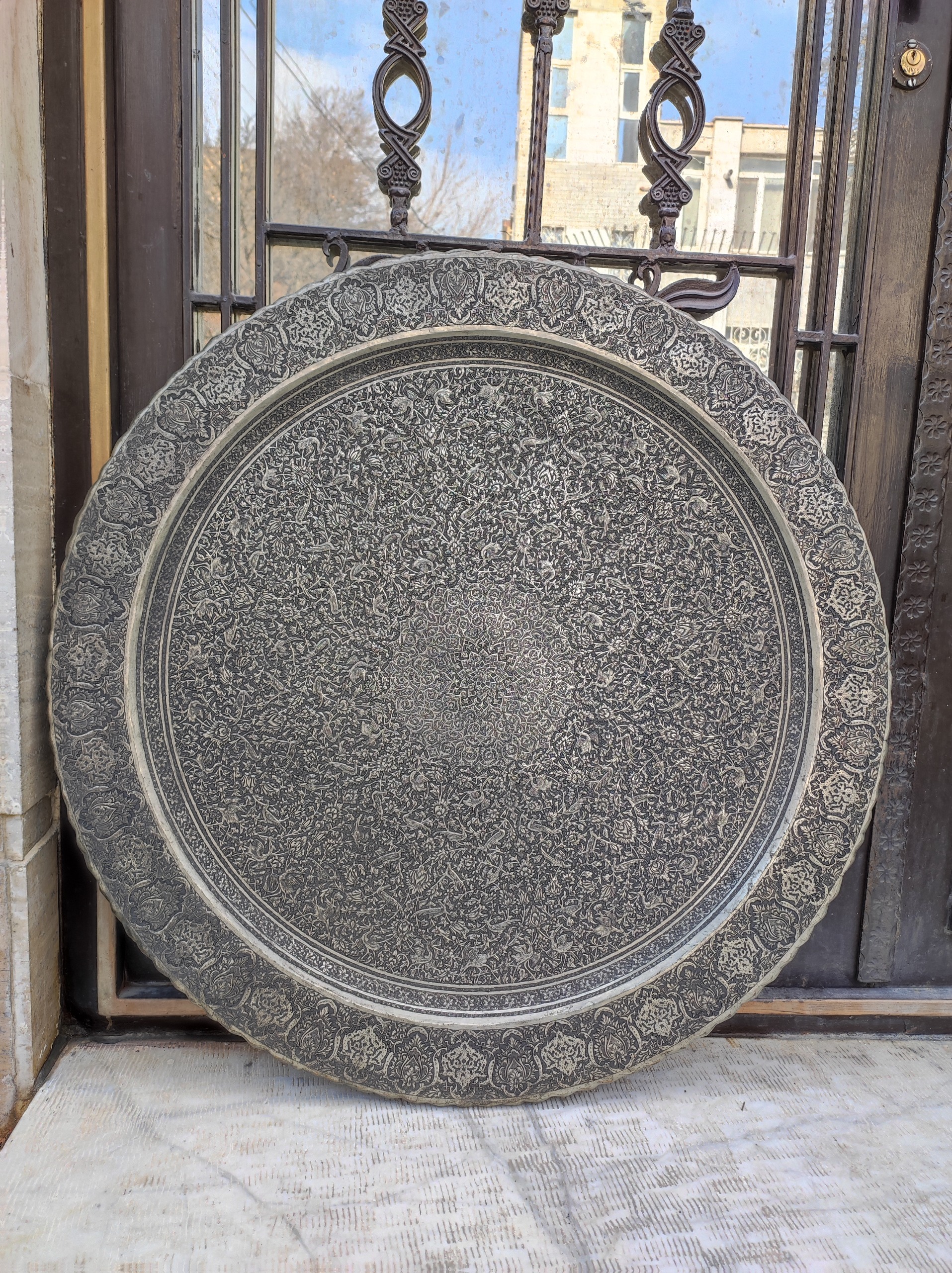 سینی غولپیکر کمیاب گلمرغی