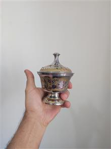 قندان