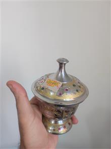 قندان