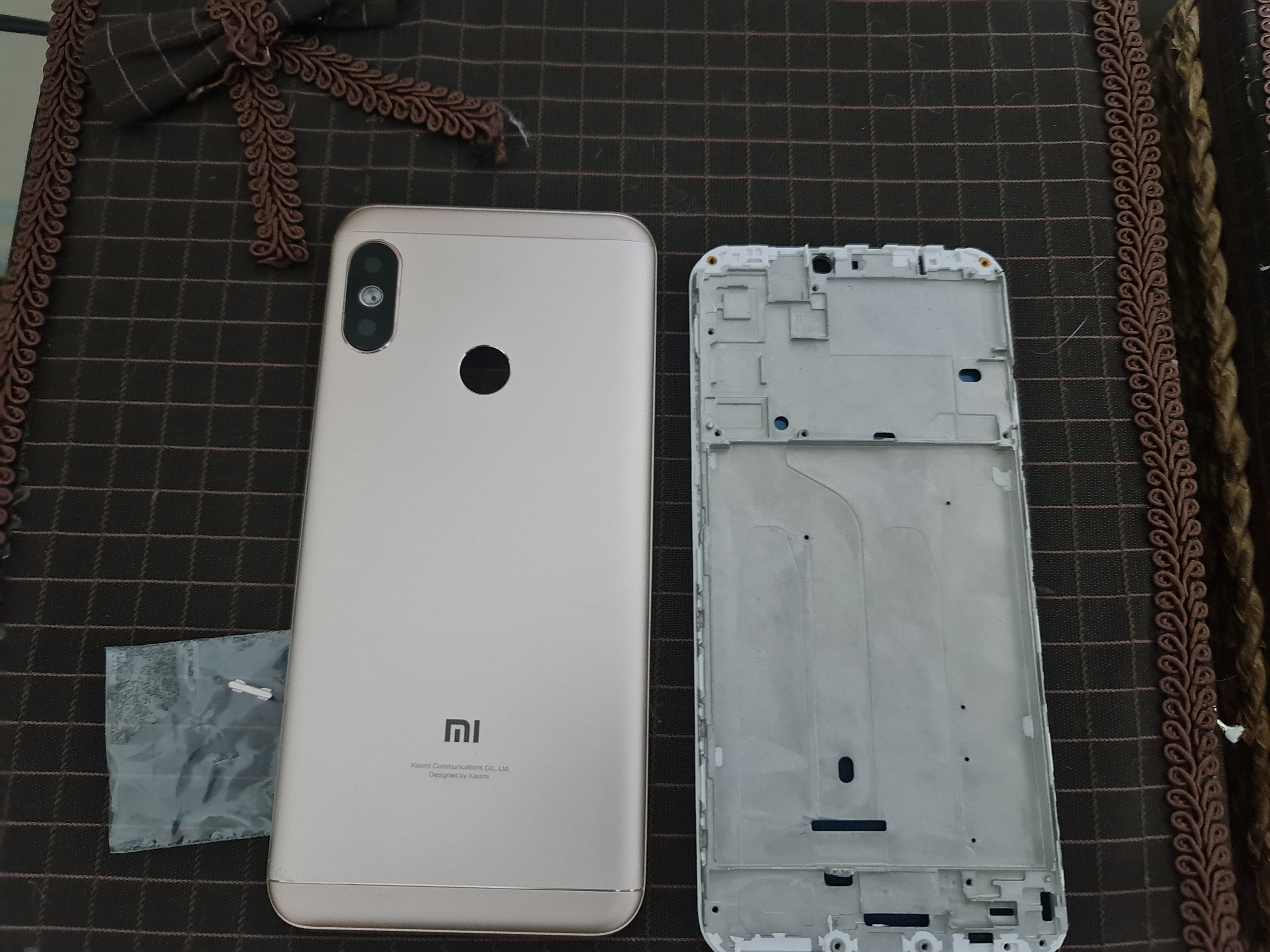 قاب و شاسی شیائومی Xiaomi Mi A2 Lite / Redmi 6 Pro