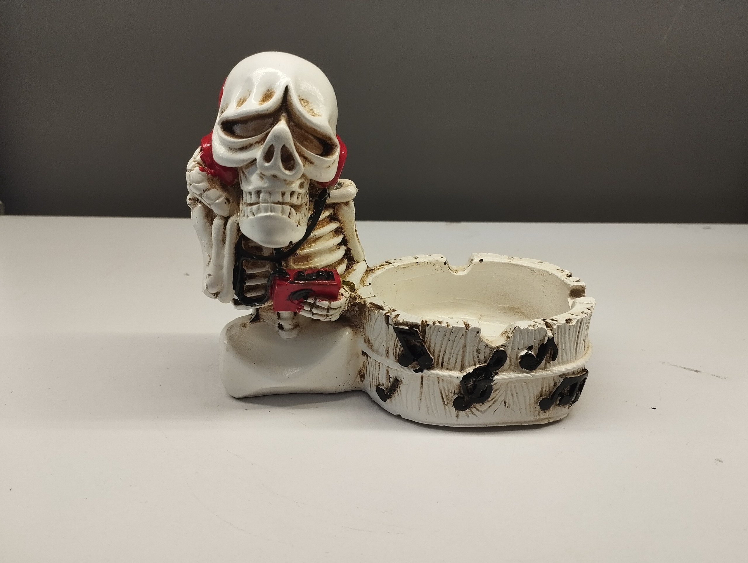 جاسیگاری مدل اسکلت