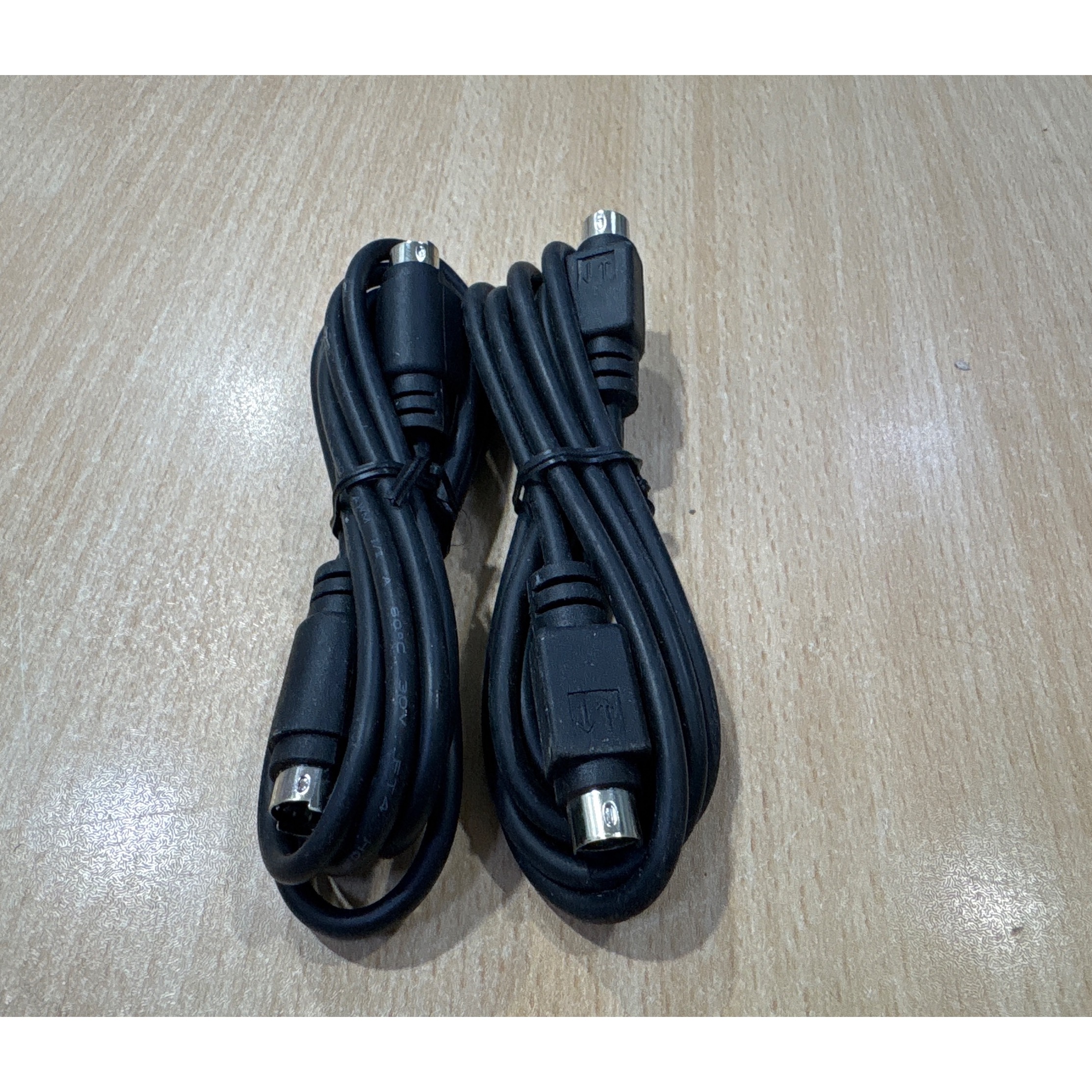 3 عدد تصویر نامعلوم