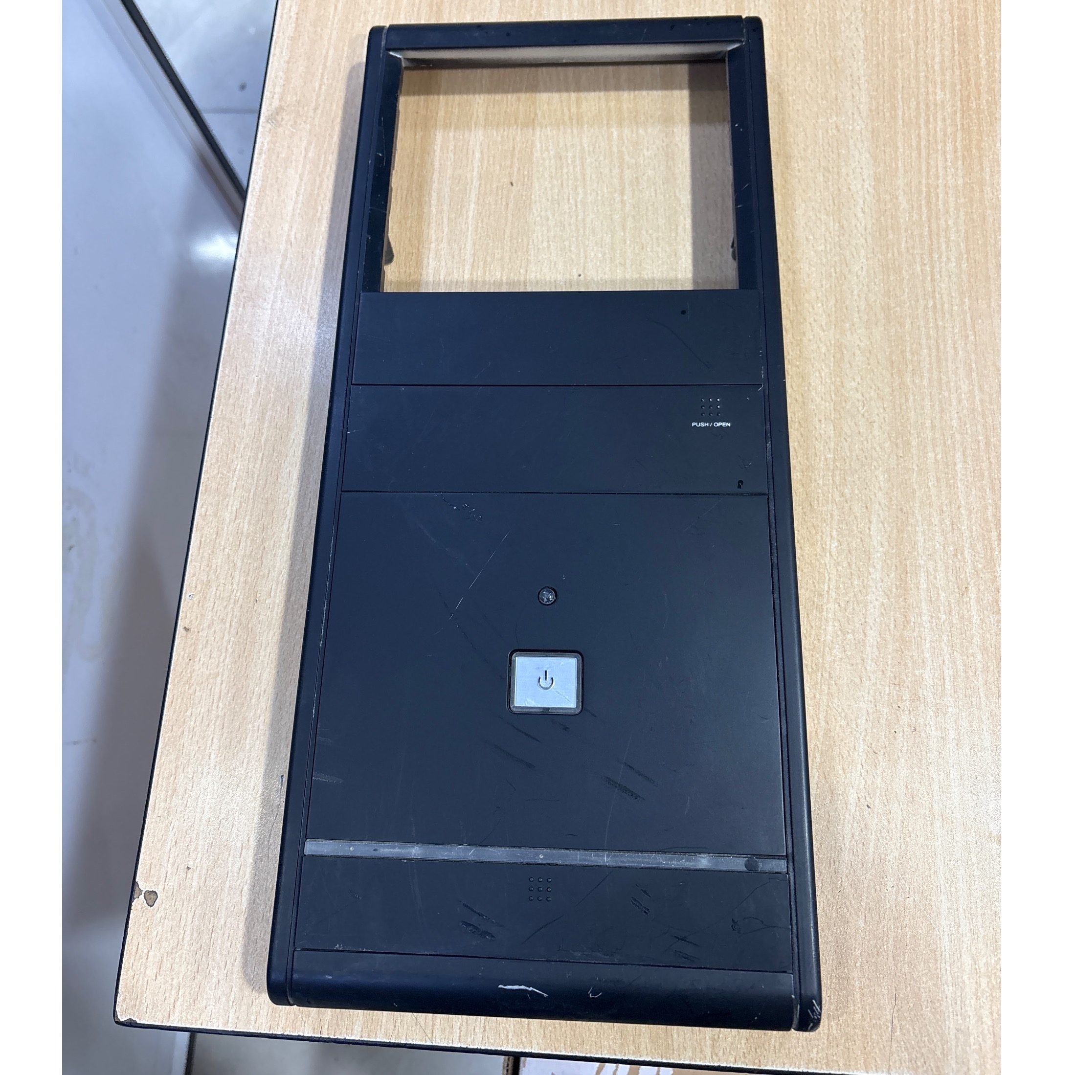 پنل قاب جلو کیس