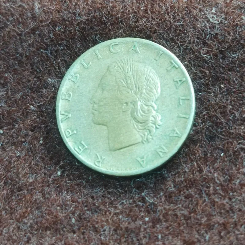 سکه خارجی کلکسیونی طرح زیبای کشور ایتالیا1975