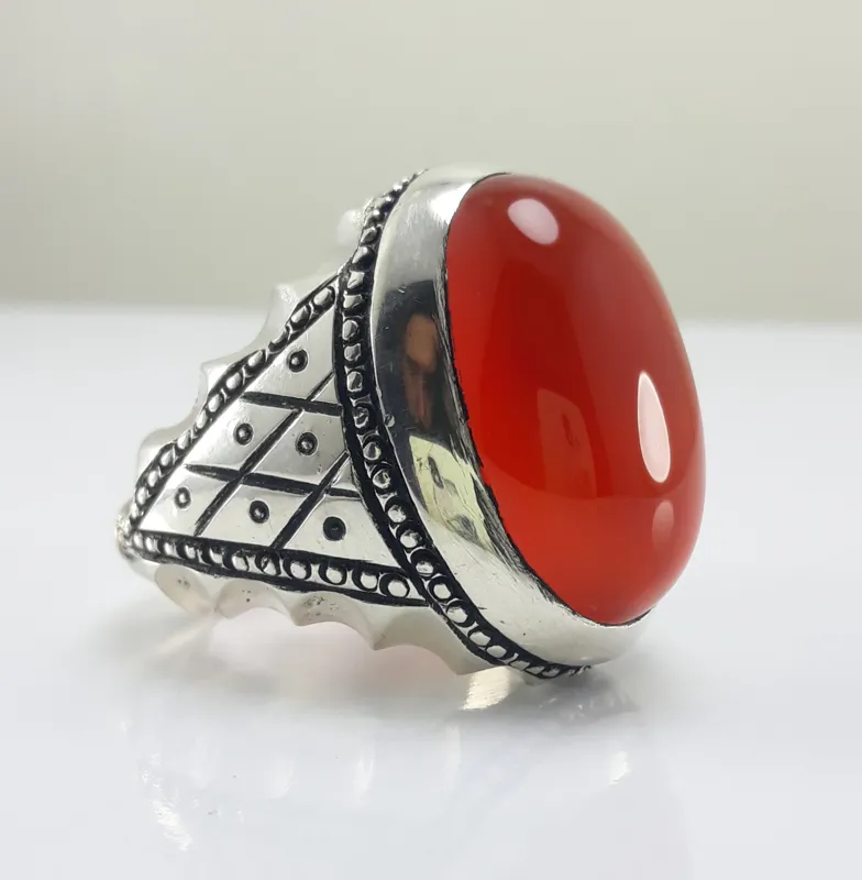 انگشتر نقره دست ساز عقیق پرتغالی معدنی