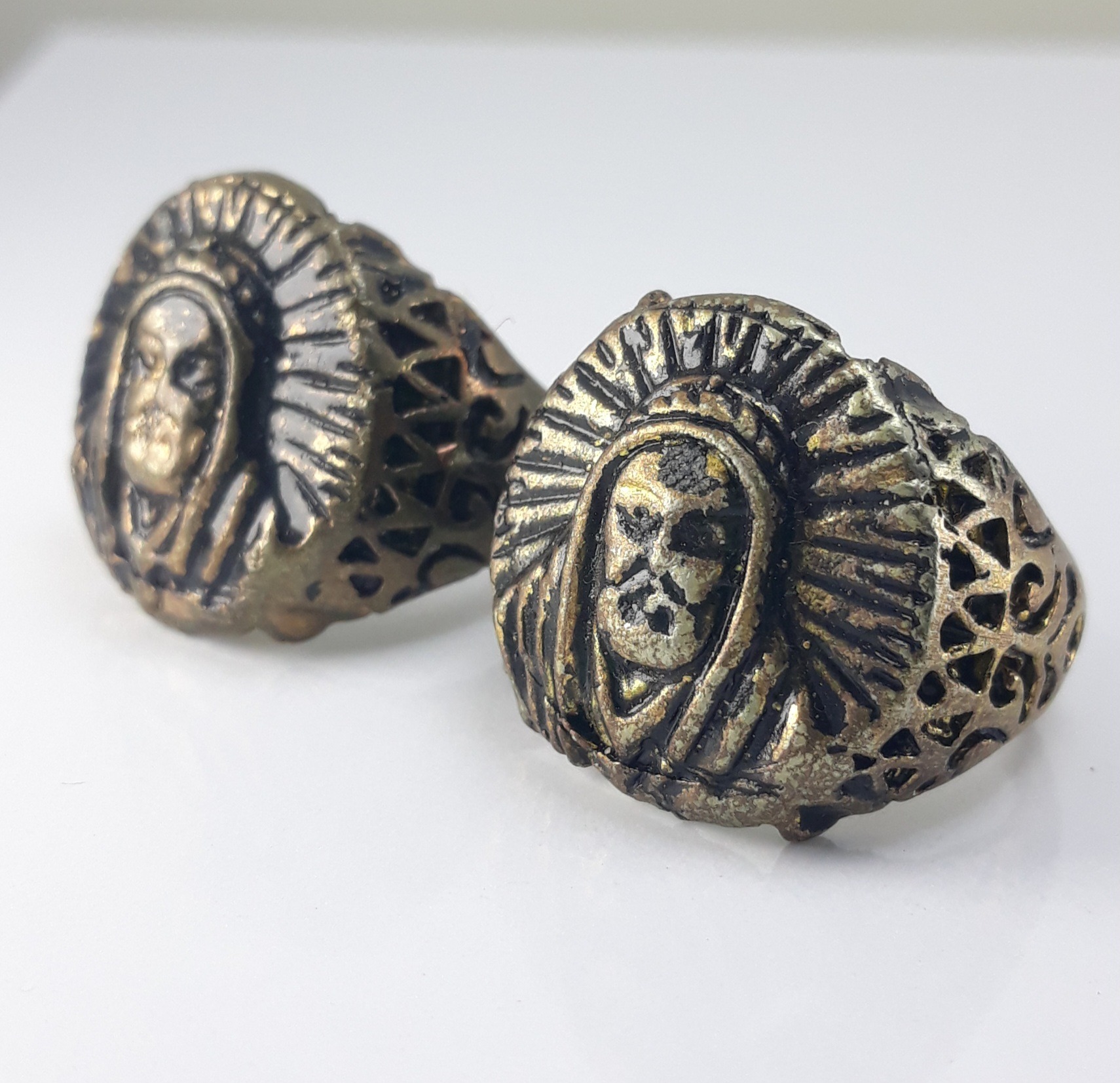 یه جفت انگشتر شمایل برنجی