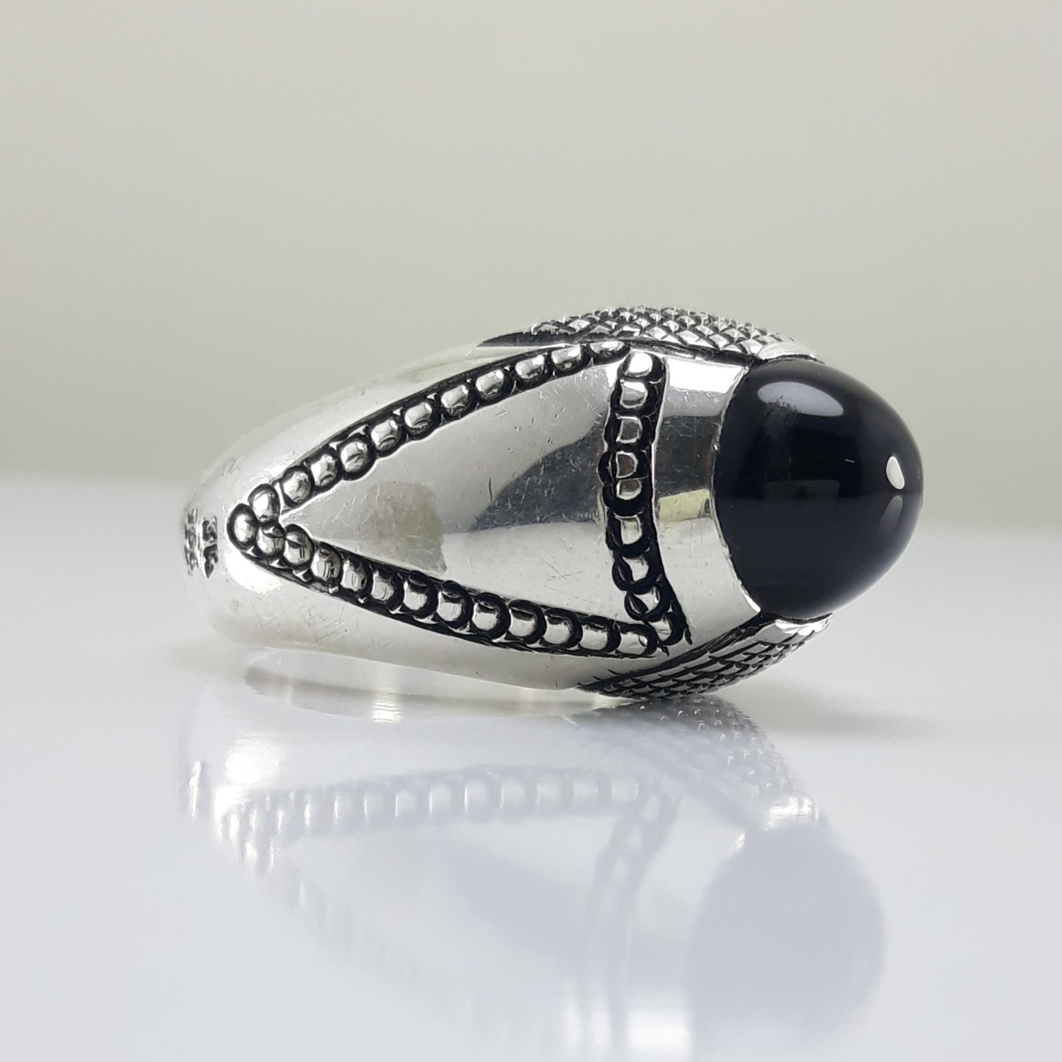 انگشتر نقره دست ساز شفت العبد معدنی