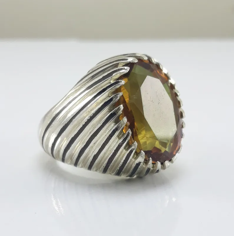 انگشتر نقره دست ساز الکساندریت هفت رنگ