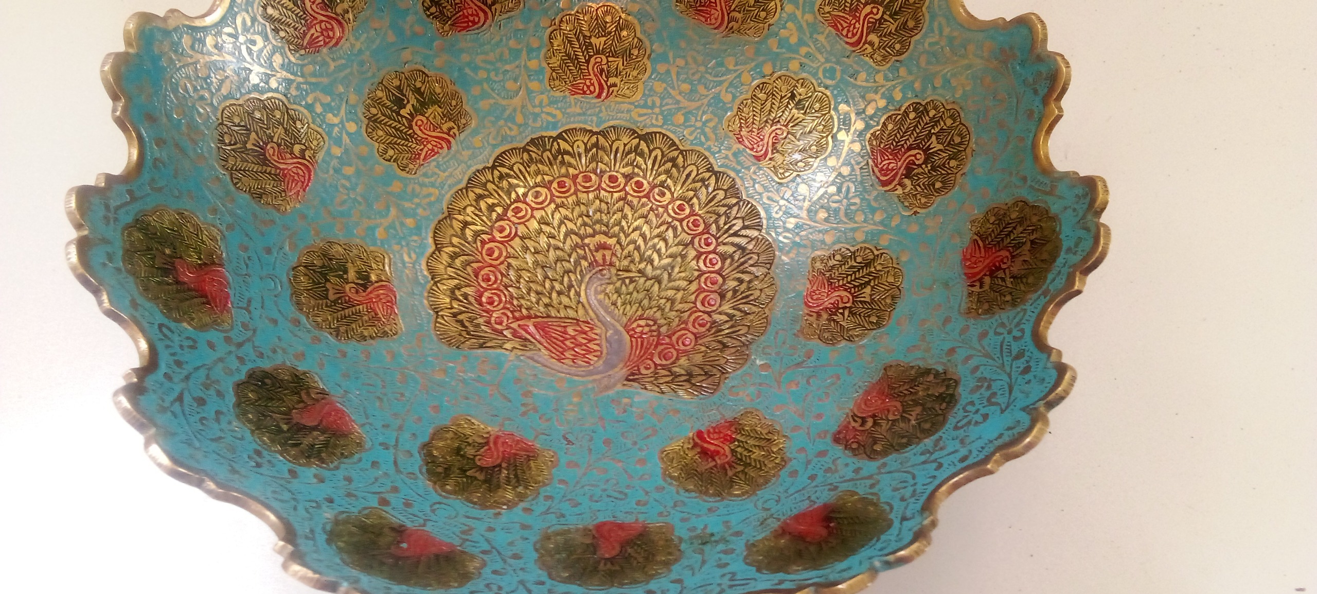 ظرف تمام برنج نقاشی شده بی نهایت قشنگ