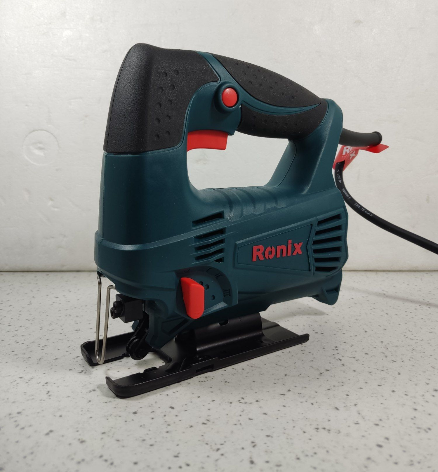 اره عمودبر سه دور 450 وات رونیکس مدل 4165