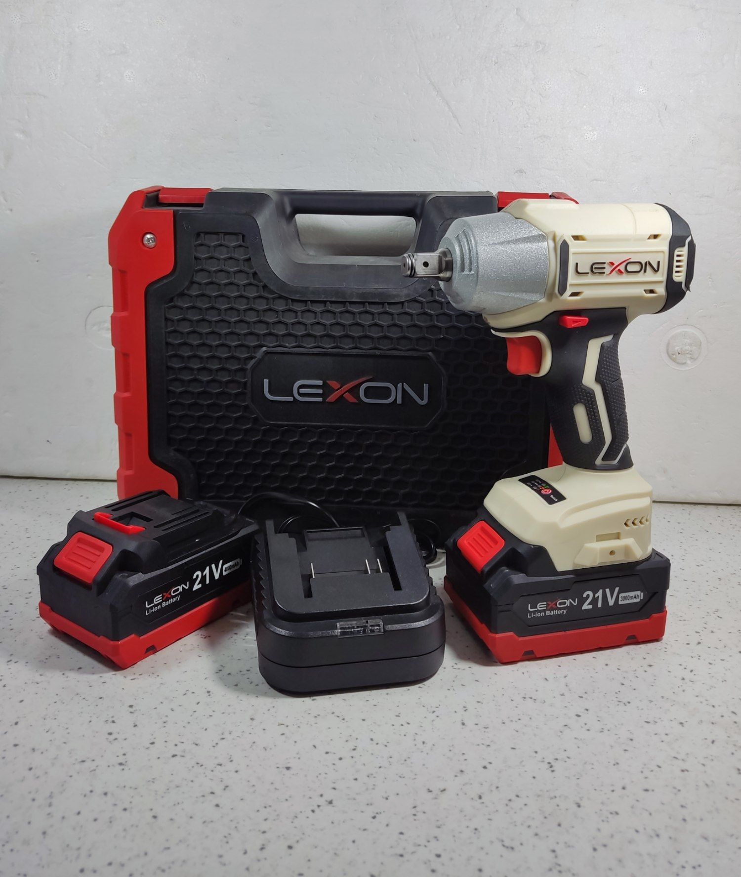 بکس شارژی 500 نیوتن لکسون مدل LE-9902