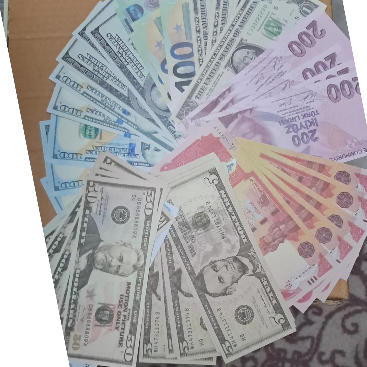 عمده10باندرول1و5و20و50و100دلاری تزئینی هر یک 2باند