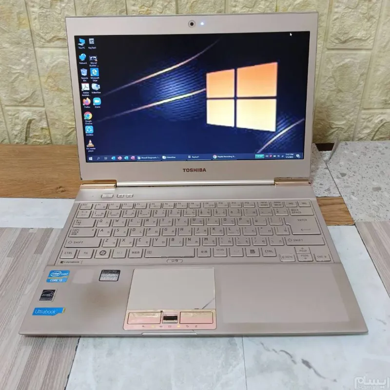 توشیبا R632