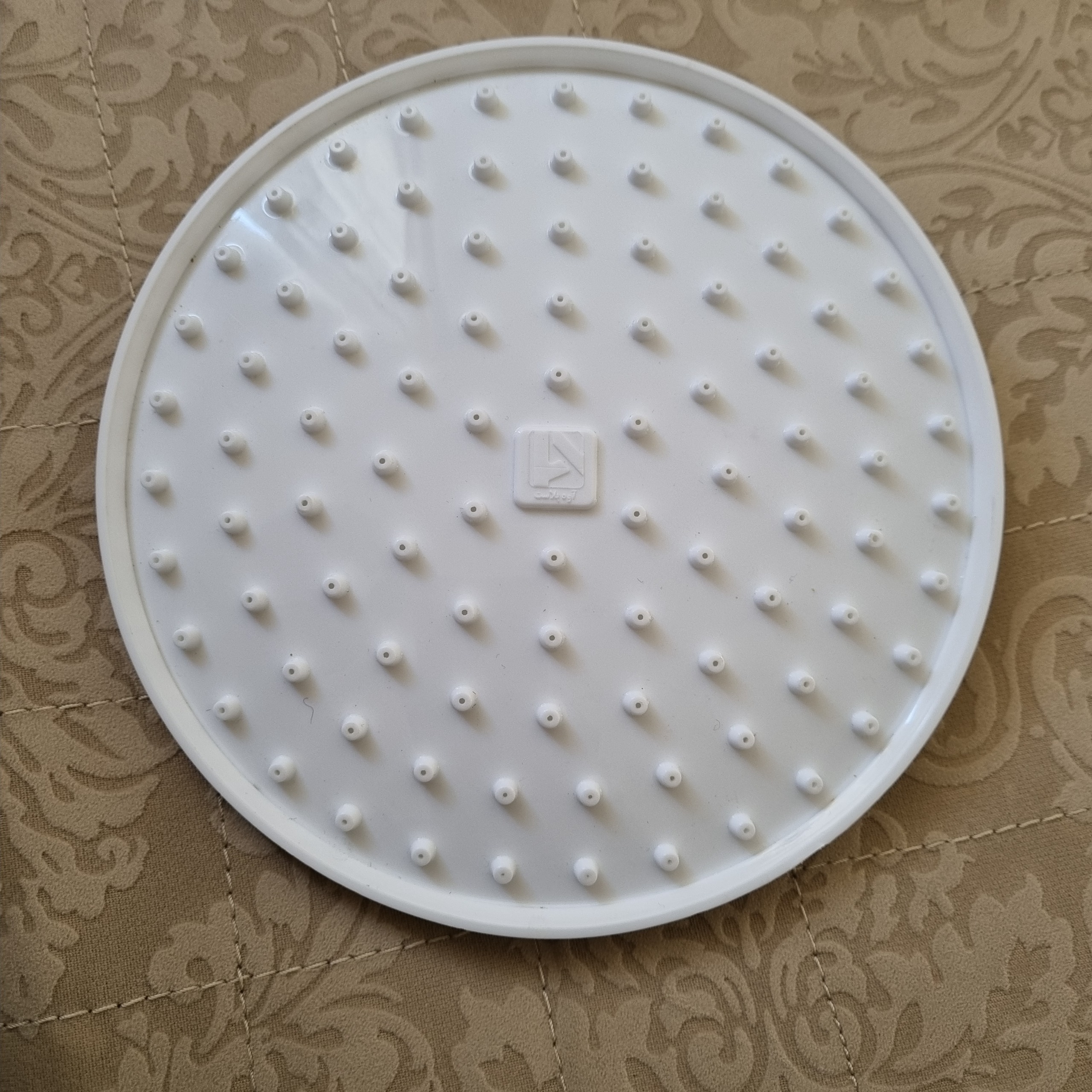 سر دوش حمام