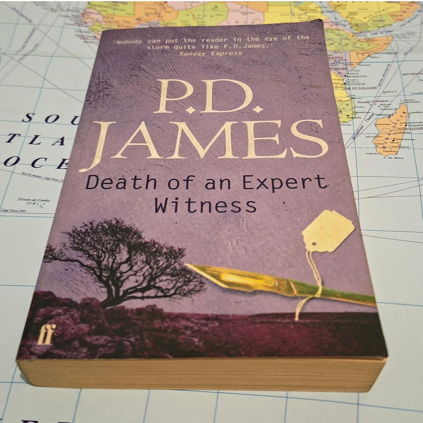 Death of an Expert Witness اثر P.D. James جنایی