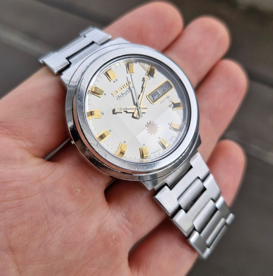 ساعت قدیمی سیکو ادوان advan