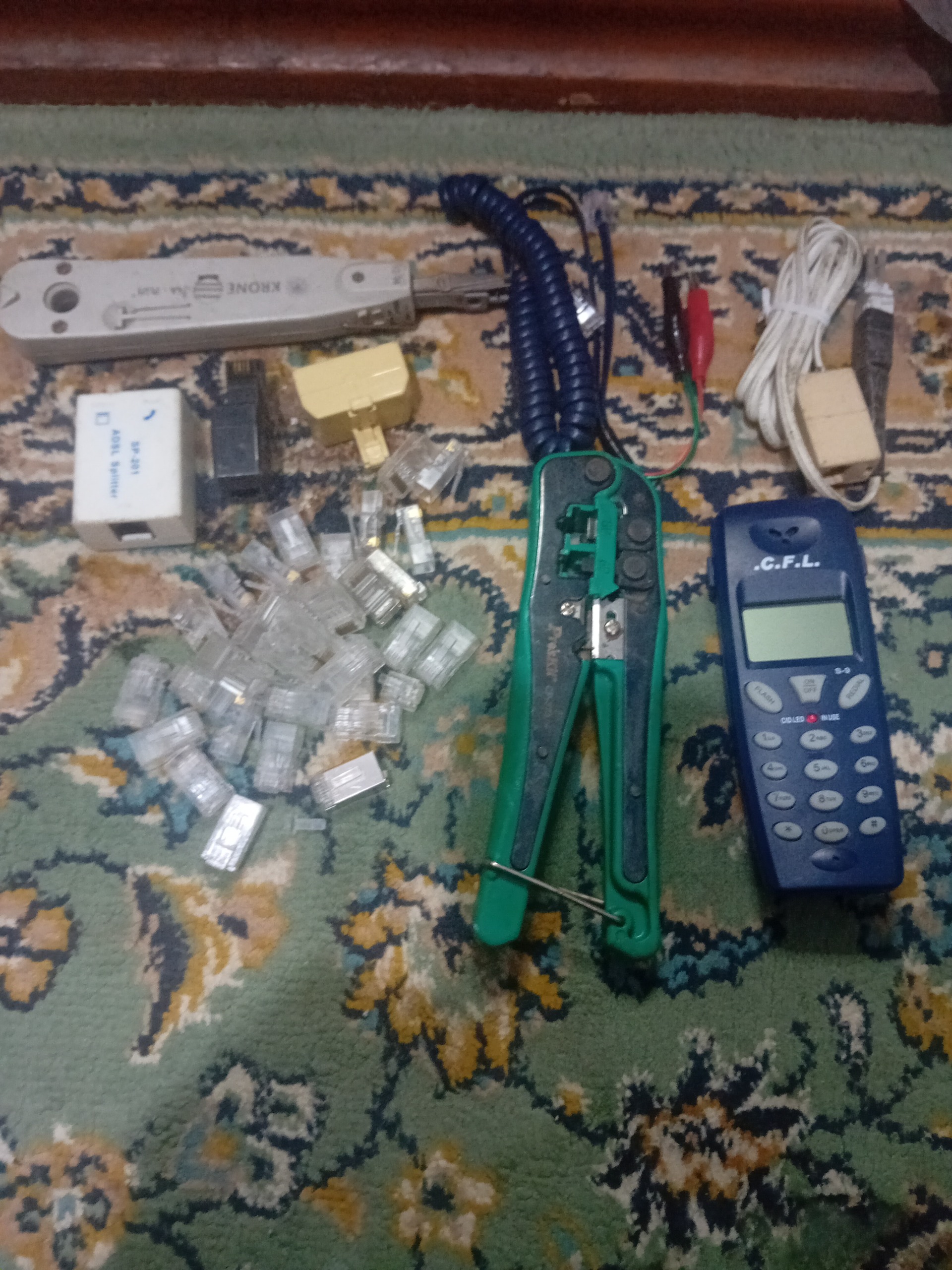 تلفن تست و پرس سوکت