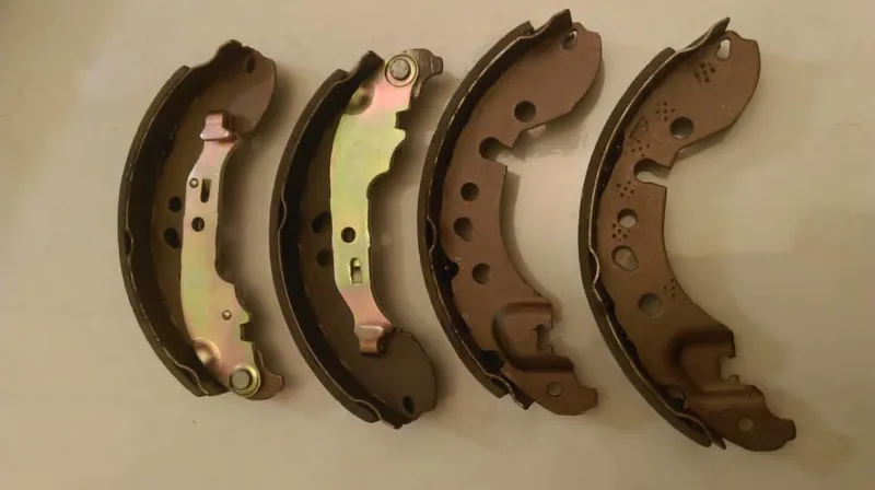 لنت ترمز عقب ساندرو