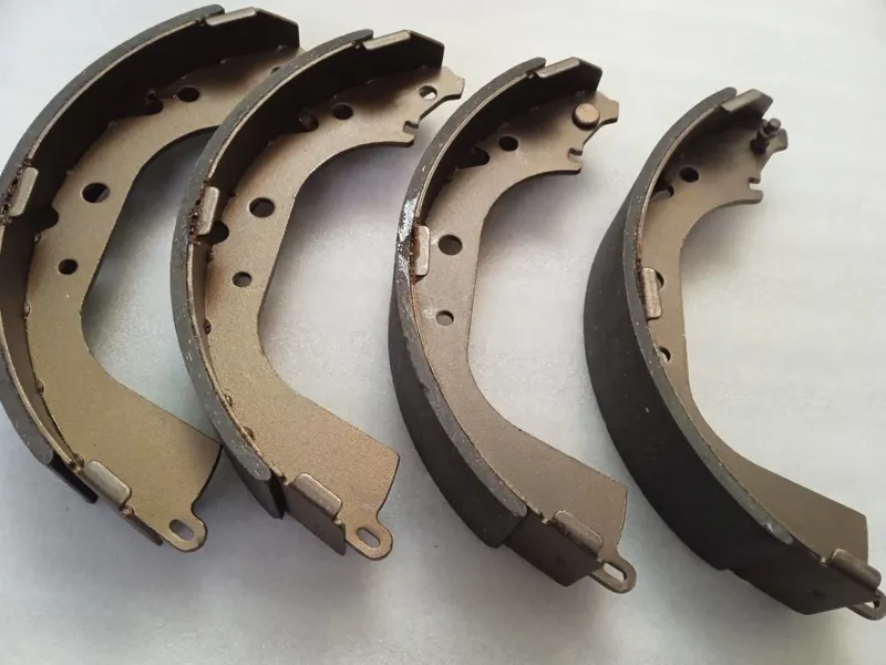 لنت ترمز عقب پیکاب رونیز