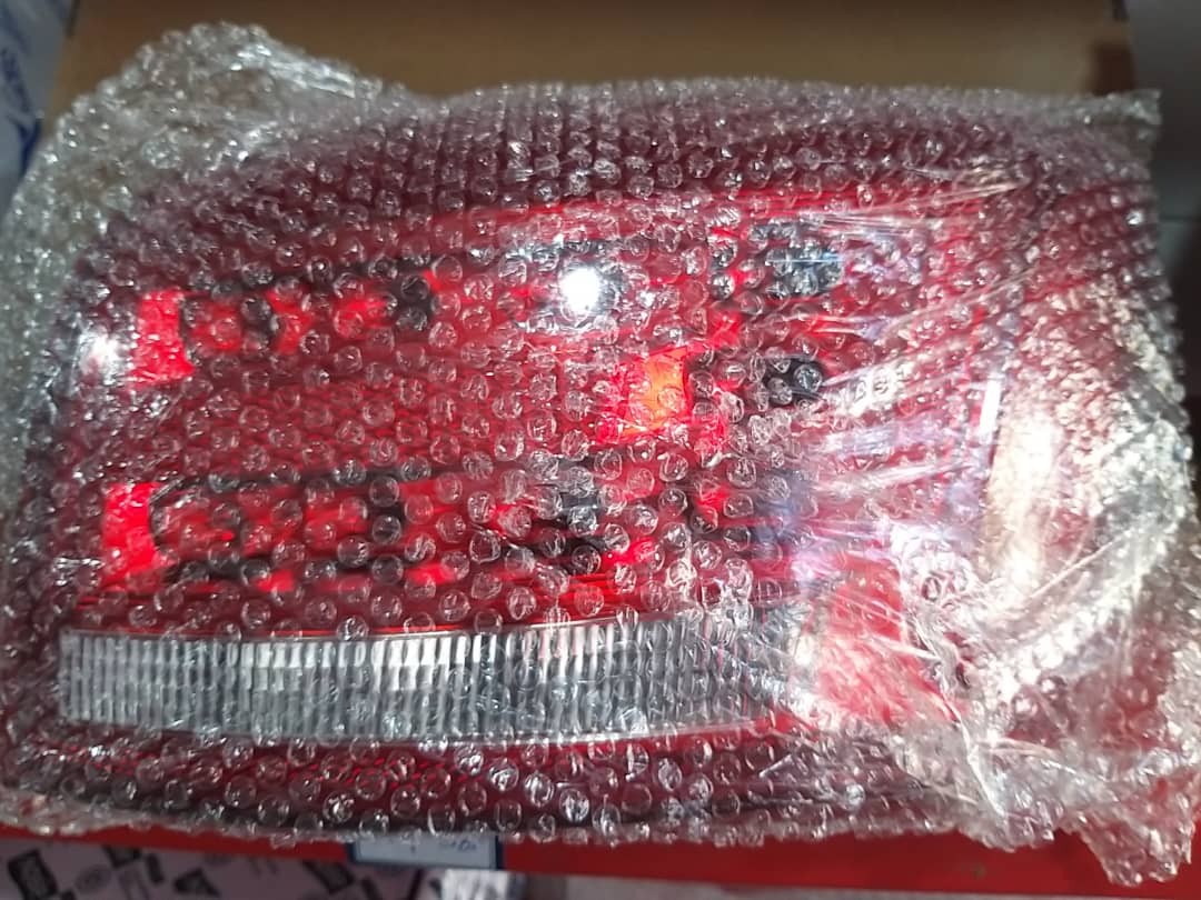 چراغ خطر عقب چپ و راست روی گلگیر جک S5