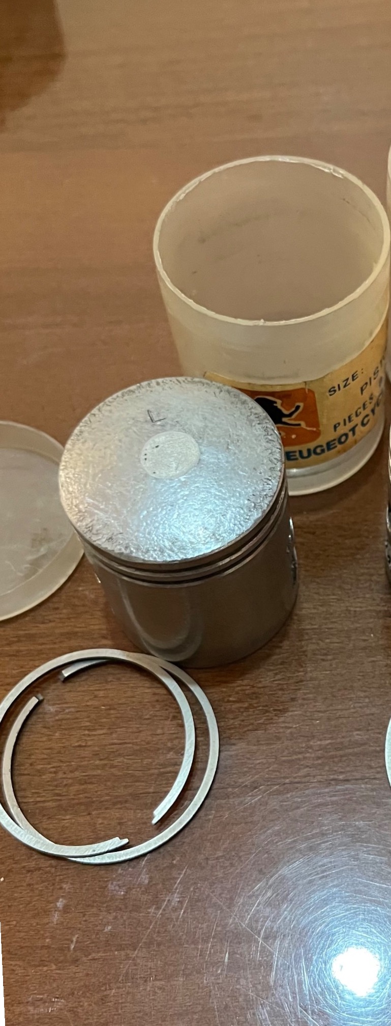 رینگ و پیستون موتورگازی پژو