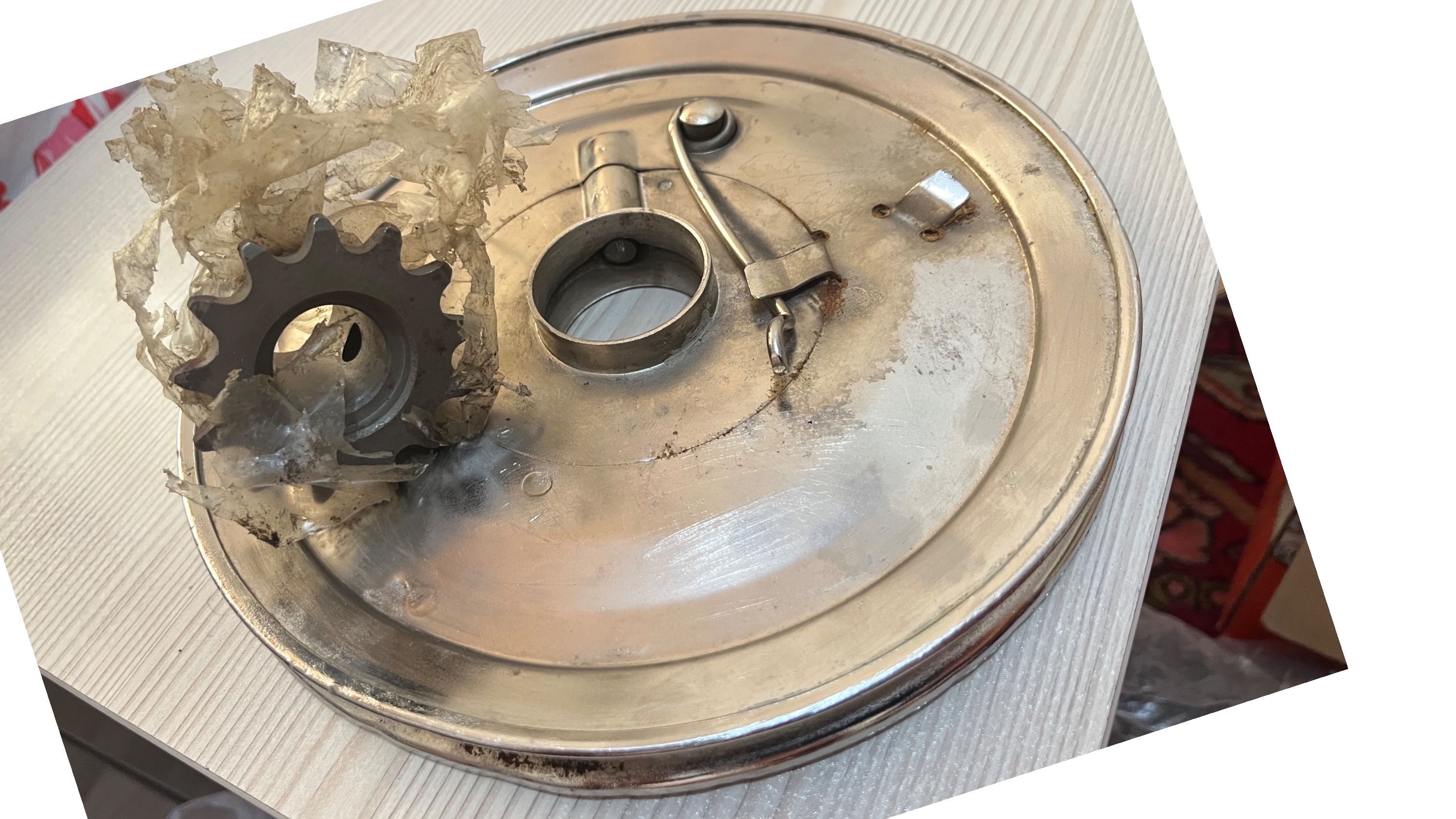 طبق تسمه موتور گازی به همراه چرخ دنده تبدیل