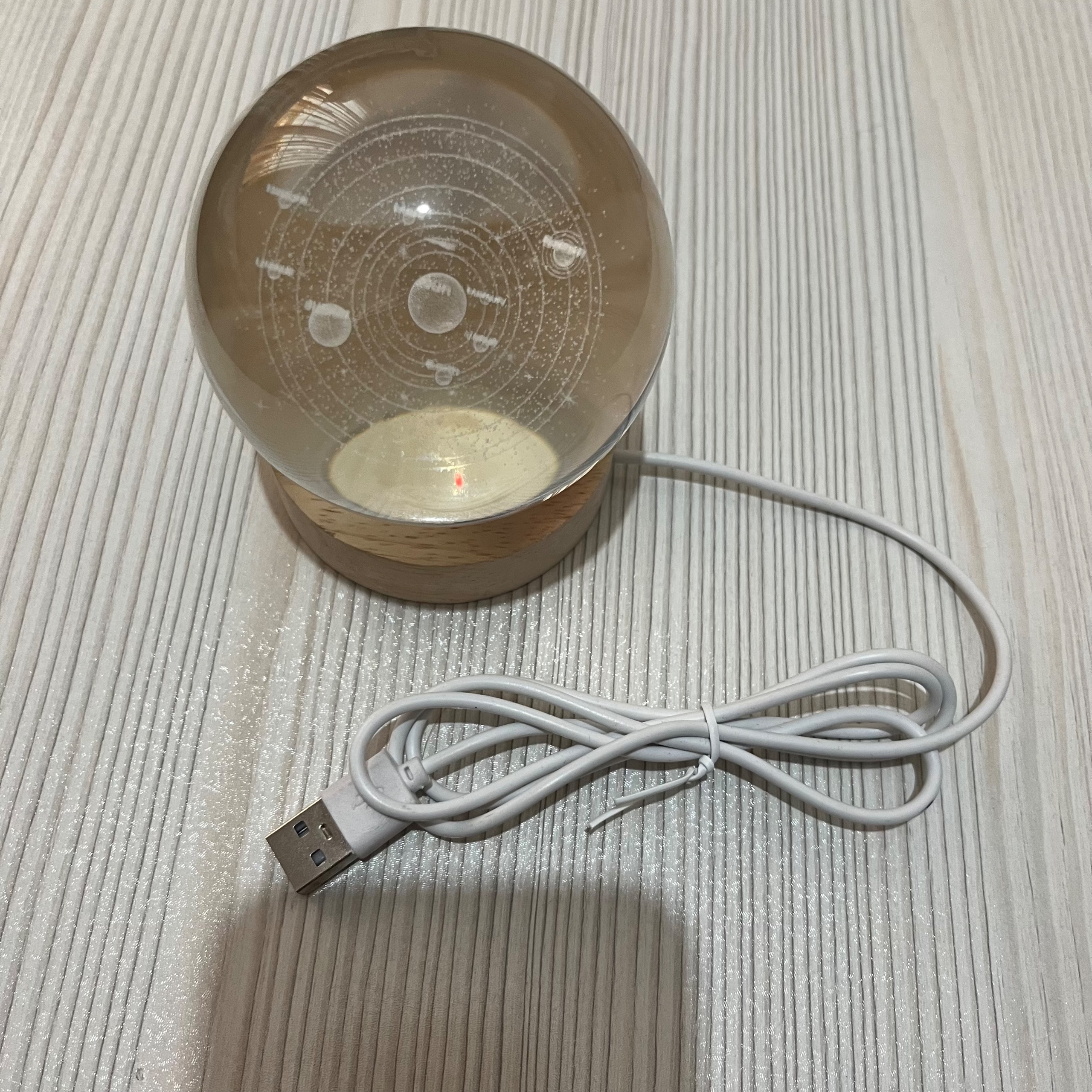 چراغ خواب گوی شیشه ای منظومه شمسی